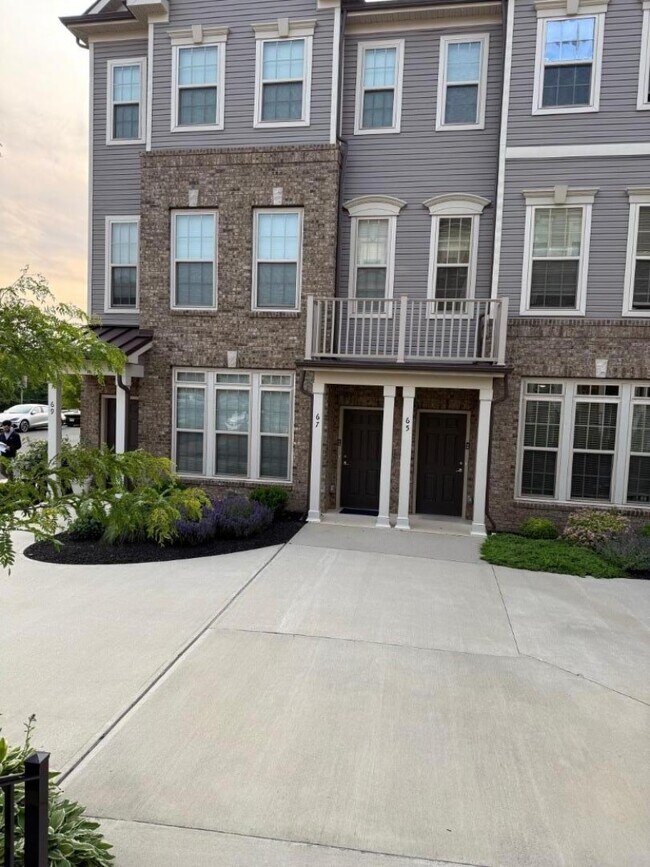 Photo - 67 Robeson St