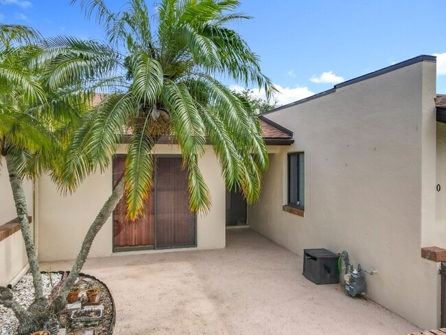 Photo - 330 Markley Ct Condo Unit 330