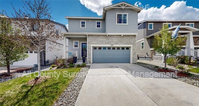 Photo - 1933 Villageview Ln