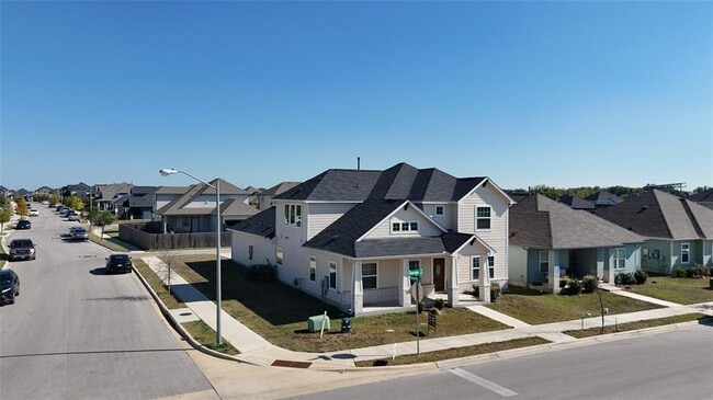 Photo - 200 Oldbridge Dr