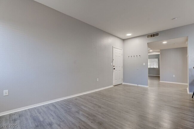 Photo - 855 N Stephanie St Unit 2211