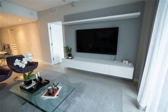 Photo - 45 SW 9th St Unit 1705