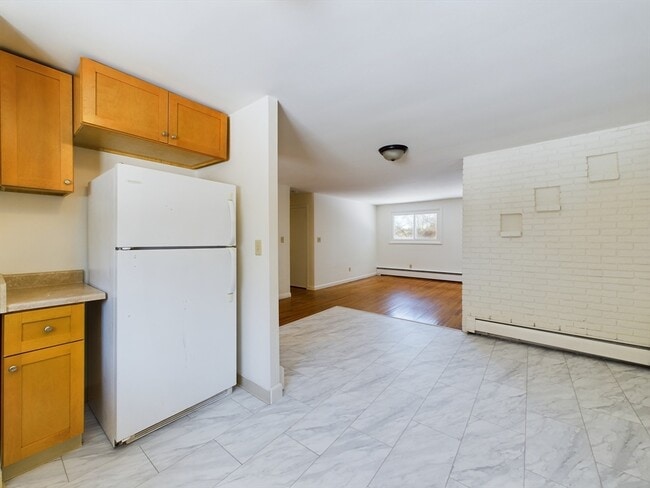 Photo - 97 Old Post Rd