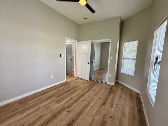 Photo - 1025 N 6th St