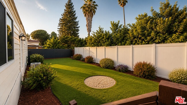 Photo - 6035 Fallbrook Ave