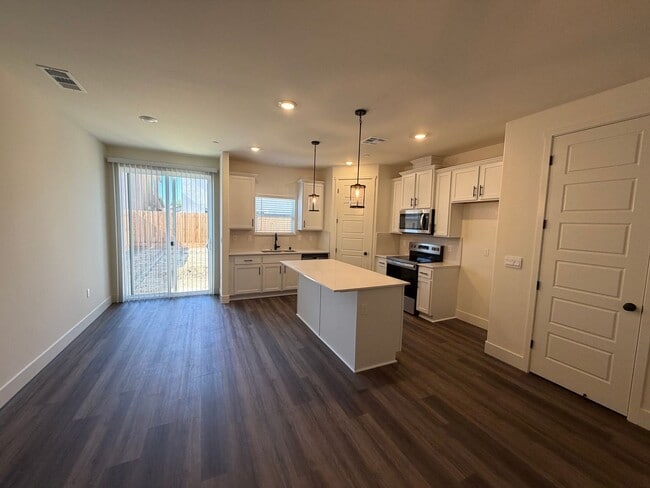 Photo - Beautiful Brand-New House for rent in Visalia!