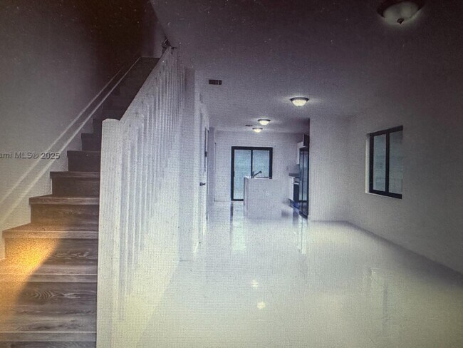Photo - 1233 NW 9th Ave