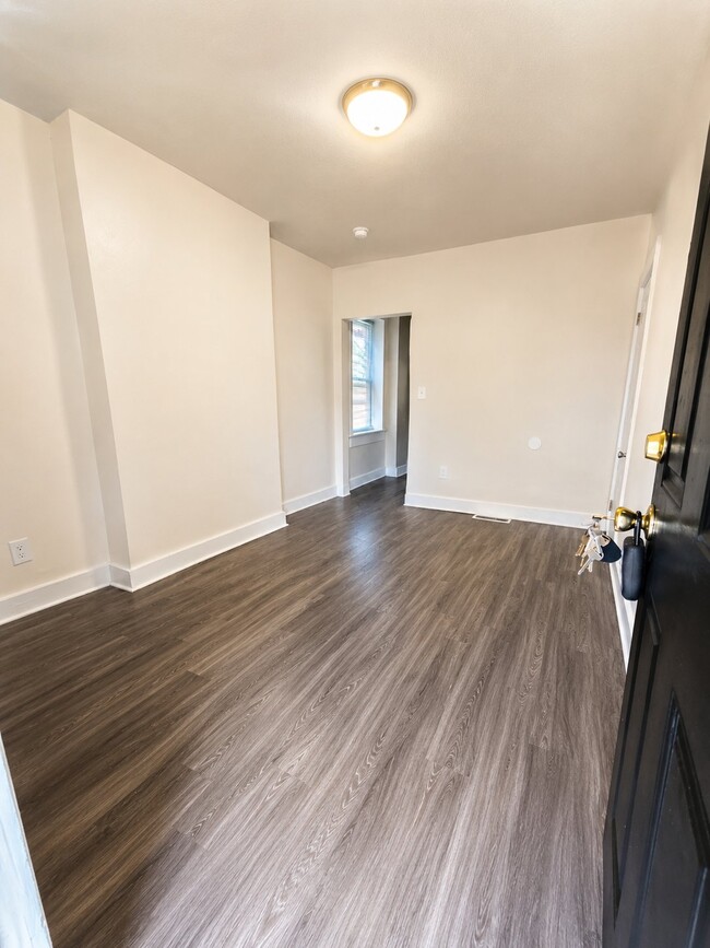 Photo - 615 N 32nd St Unidad A