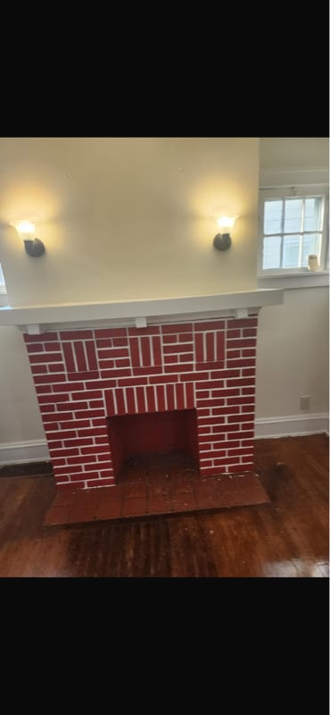 Photo - 1443 Larchmont Rd