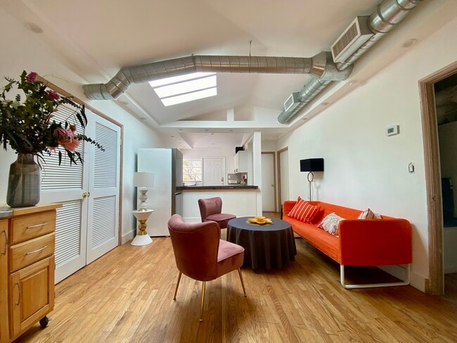 Photo - 500 NE 62nd St