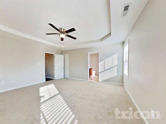 Photo - 295 New Castle Ln