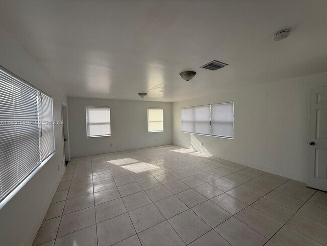 Photo - 1513 NW 15th Ave