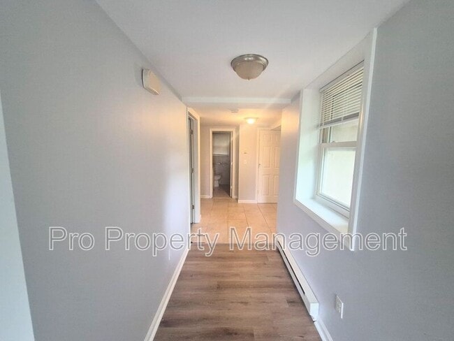 Photo - 14 Edgewood Rd