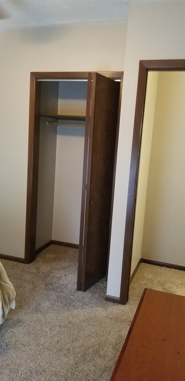 Photo - 639 W Church St #2 Unit Upper lft