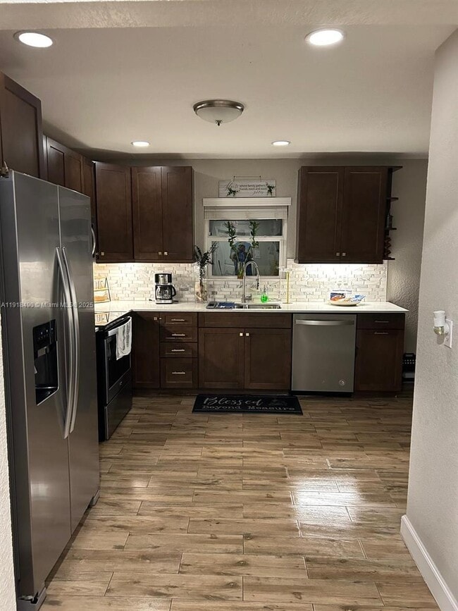 Photo - 5289 N Andrews Ave