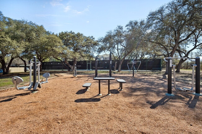 Nature-Based Fitness Outdoor Gym