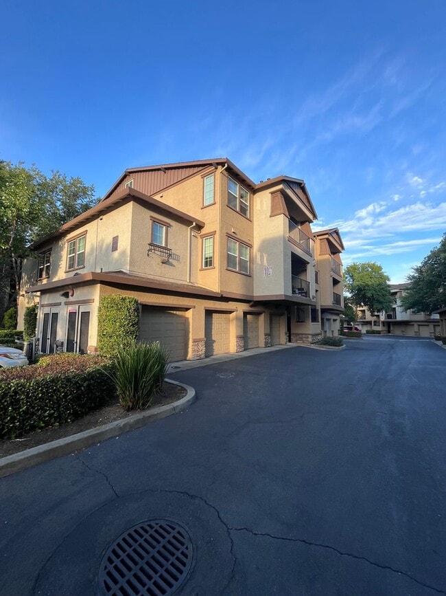 NICE CONDO IN ROCKLIN AT GATED COMMUNITY O... - NICE CONDO IN ROCKLIN AT GATED COMMUNITY O... Unidad 333