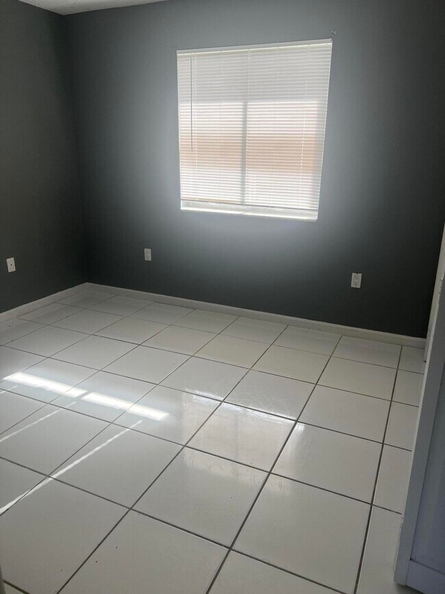 Photo - 6106 Forest Hill Blvd Unit 102