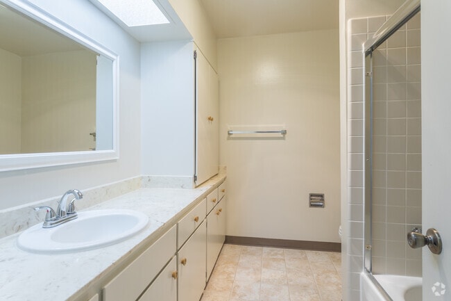 Lake Terrace Apartments