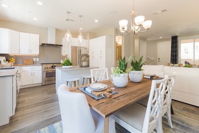 Photo - Paxton Calabasas