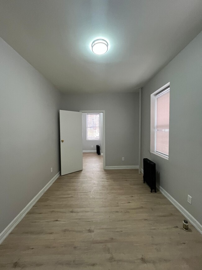 Photo - 305 58th St Unidad 2