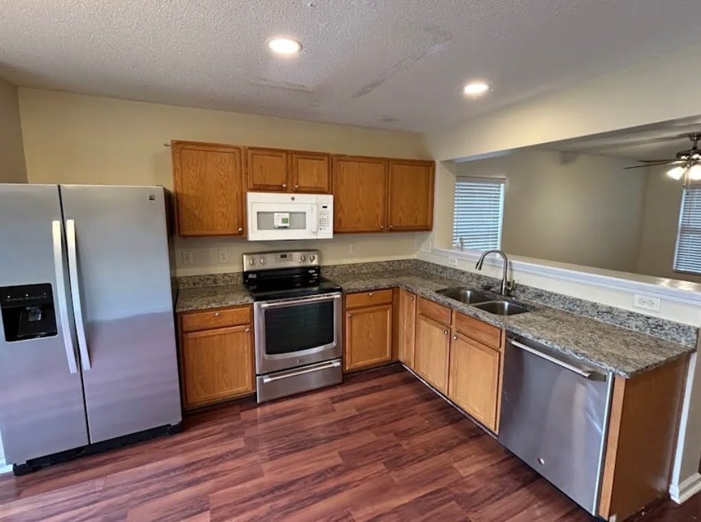 Photo - 552 Tribune Dr