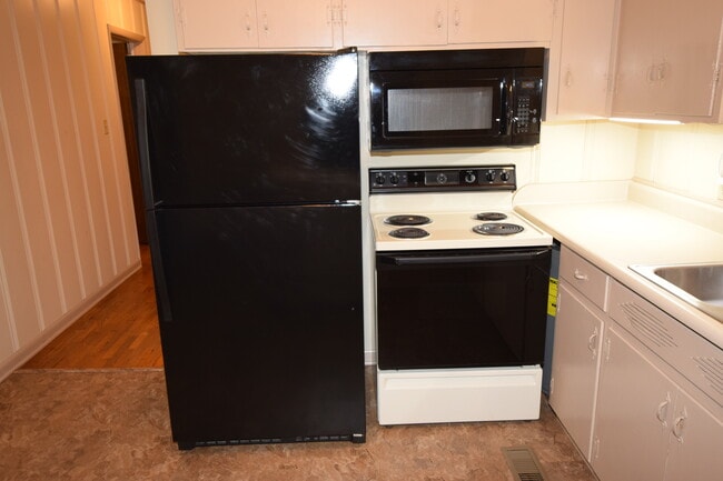 Photo - 26444 US Highway 72