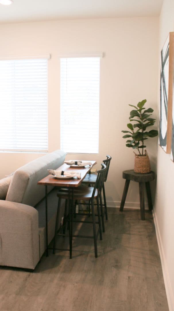 Photo - FOR LEASE! Stylish 1 Bedroom Casita – Modern Comfort & Natural Light!