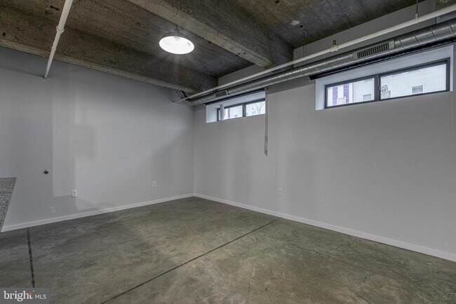 Photo - 4800 Brown St Unit 108