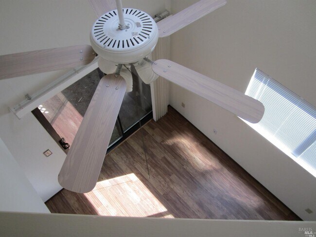 Photo - 1939 Windmill Cir