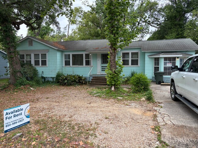 Photo - 414 Prince St