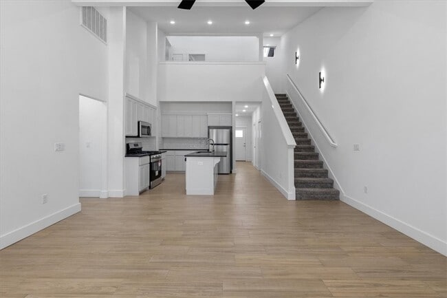 Photo - 717 Sun Meadows Loop