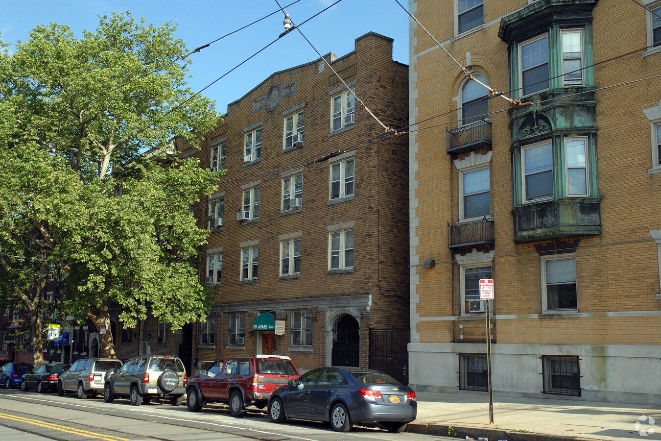 Photo - 4203 Chester Ave Apartments