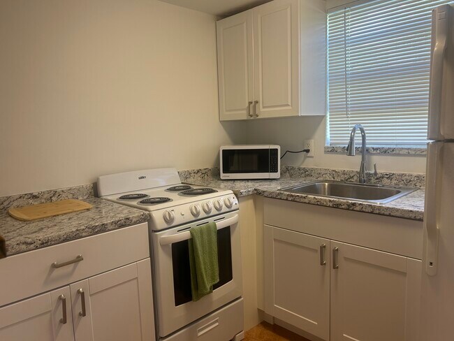 Capri Apartments