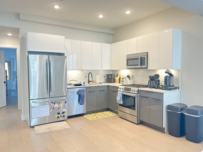 Photo - 33 Ward St Unit 1