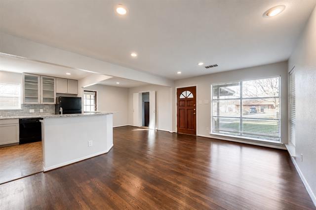 Photo - 3010 Hillglenn Rd