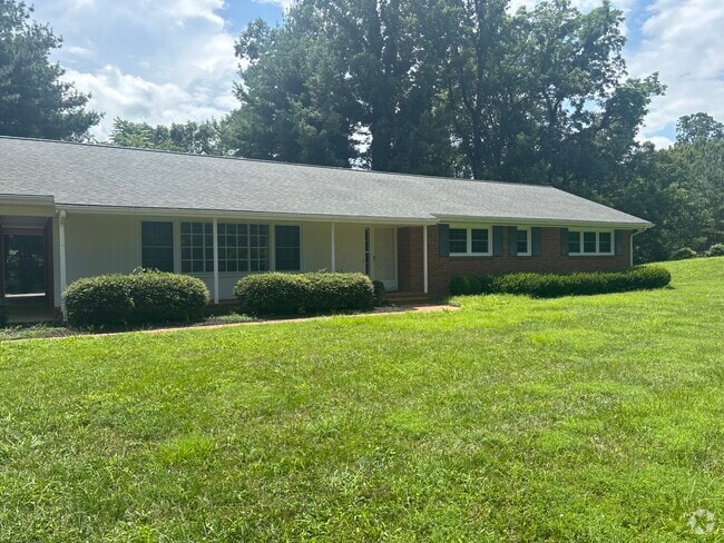 Building Photo - 18863 Virgil H Goode Hwy Rental