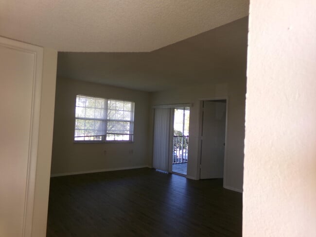 Photo - 1514 SE Royal Green Cir Unit I-203