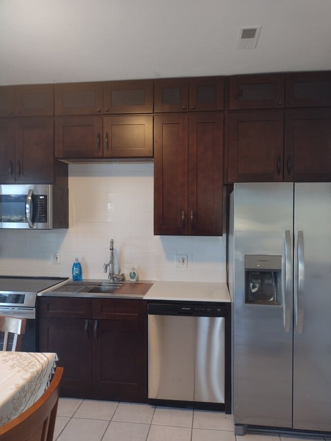 195 Gardenia Cir Unidad 1