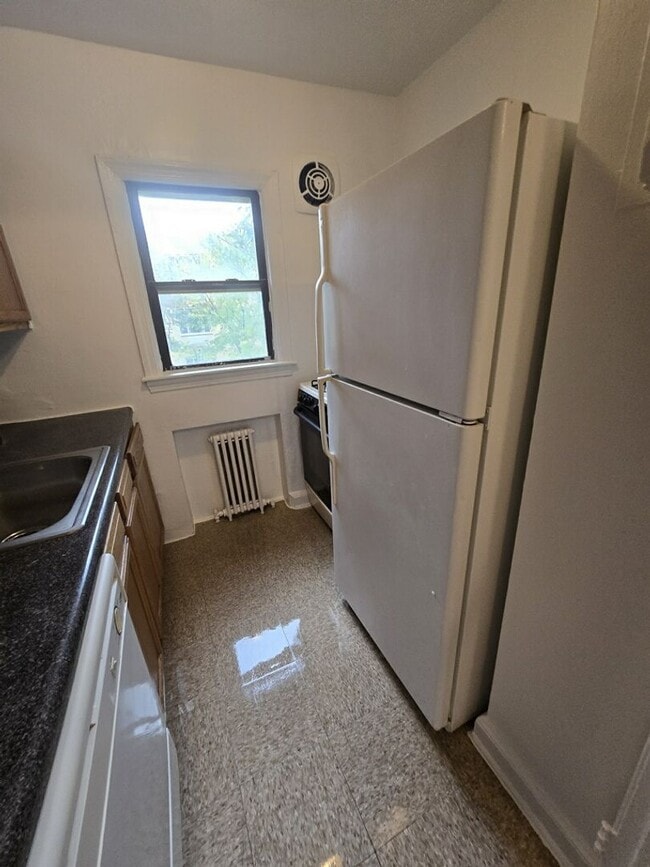 Photo - 1230 N Quinn St Unit 322