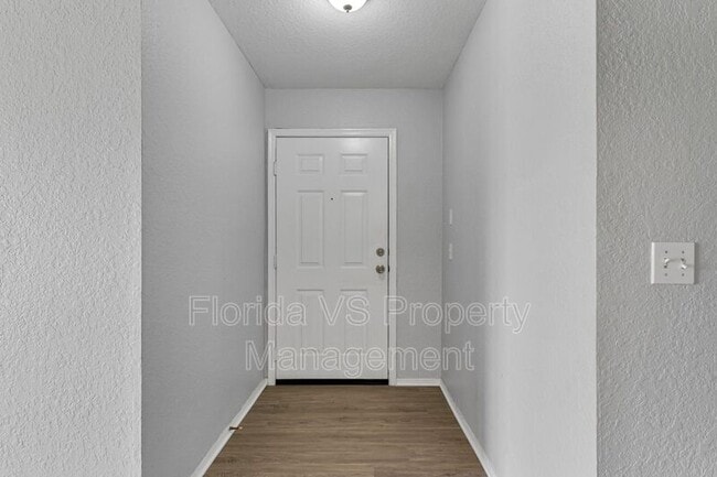 Photo - 13929 Fairway Island Dr Unit 812
