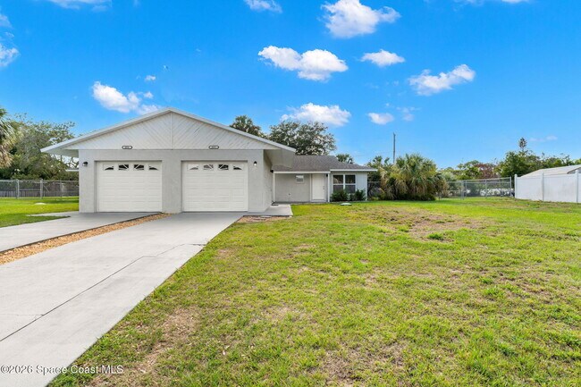 Building Photo - 3077 Sea Gate Cir