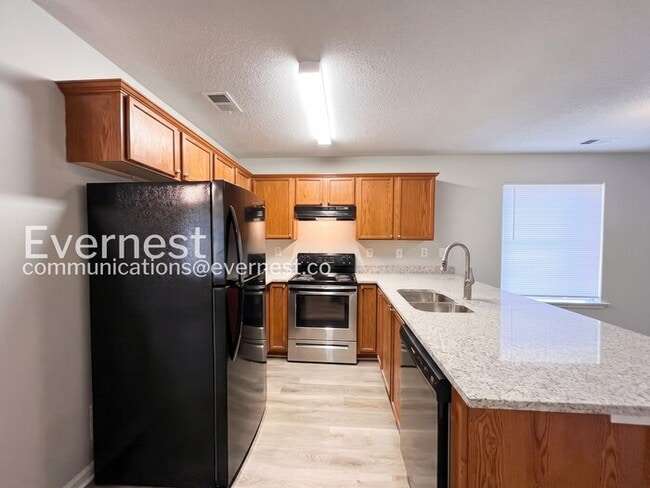 Photo - 1224 Whitten Rd