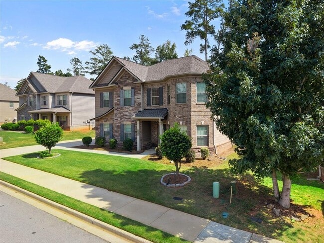 165 Regency Pl