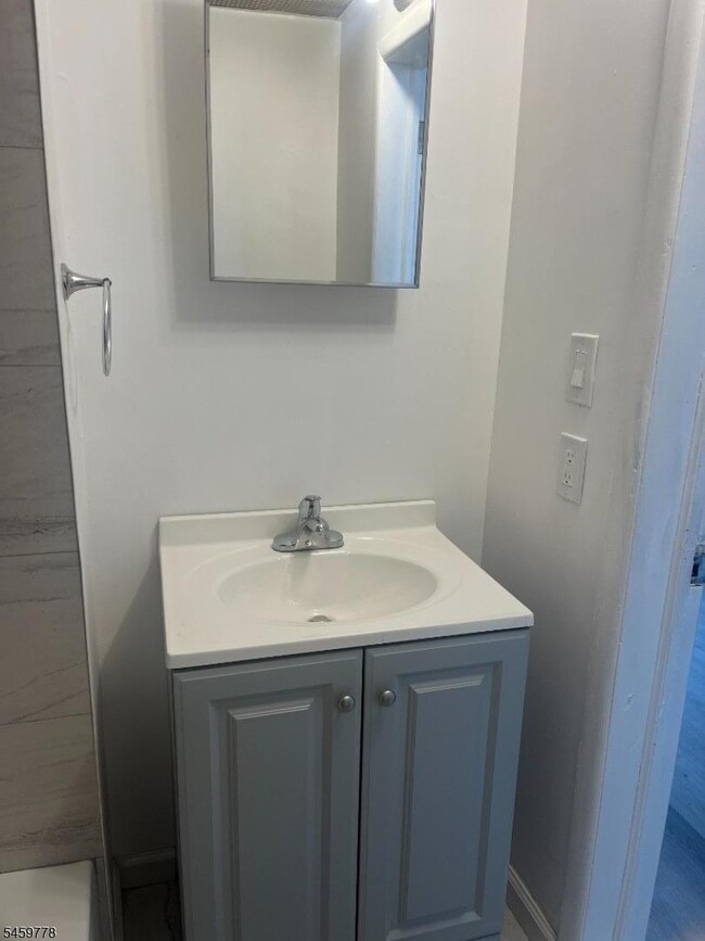 1055 Main Ave Unit 15