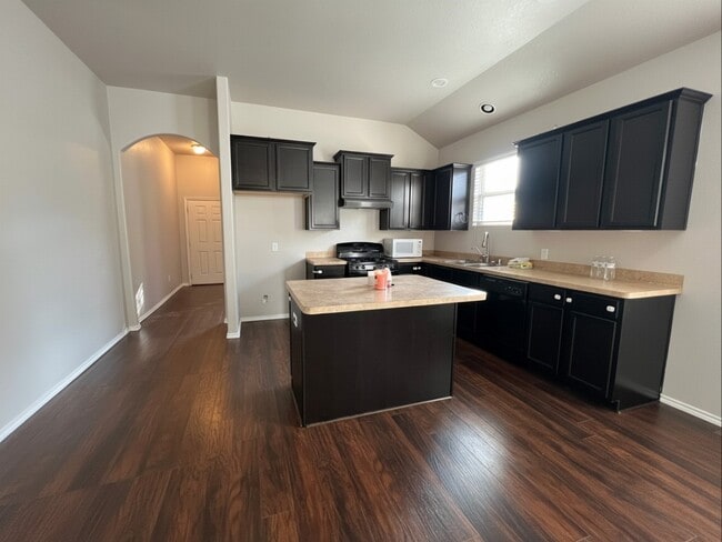 Photo - 11418 Barbican Court