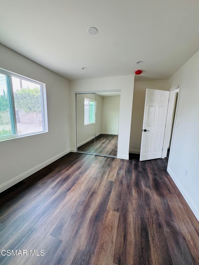 Photo - 22158 Eccles St