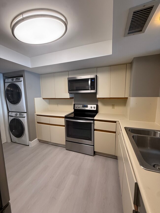 Photo - 1500 Atlantic Blvd Unit 208