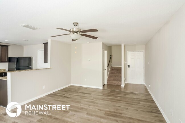 6138 Lakefront