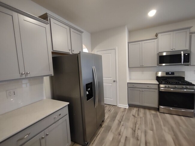 Photo - Move-in ready Home in Gambill Forest!